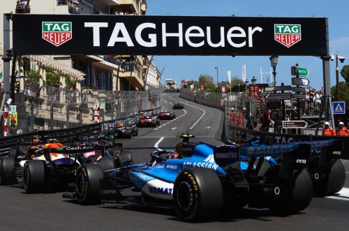 Carlos Sainz carga contra Nico Hülkenberg tras su accidente en el GP de Mónaco: 