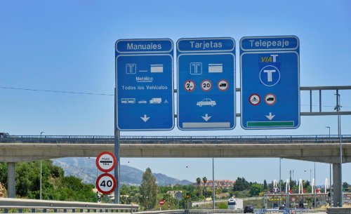 Adiós a las barreras y las esperas: el sistema que ya usan miles de conductores en España
