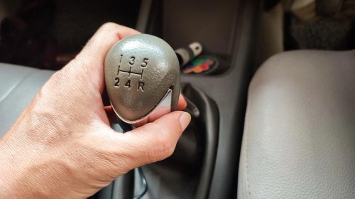 Why this type of transmission is often referred to as an 'anti-theft device'