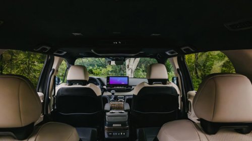 16 new cars that come with rear seat entertainment systems