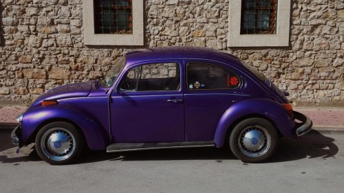 10 colors that only look good on classic cars &amp; 10 they’d never pull off