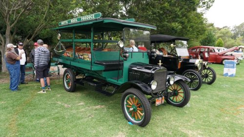Lucky 13 favorite photos from an abbreviated Fabulous Fords Forever