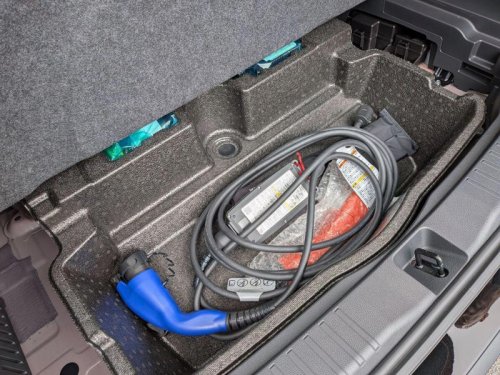 トヨタ「RAV4」で「GR SPORT」を選ぶ理由は? 試乗してわかった真価