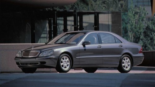 Toyota Once Made A Luxury Performance Sedan Most People Forgot