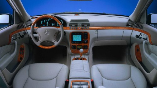 Toyota Once Made A Luxury Performance Sedan Most People Forgot