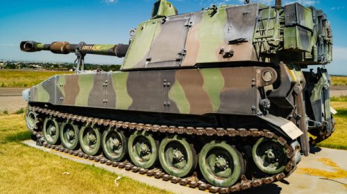 Detroit, What Is The 318 Detroit Diesel Engine & What Made It Popular?