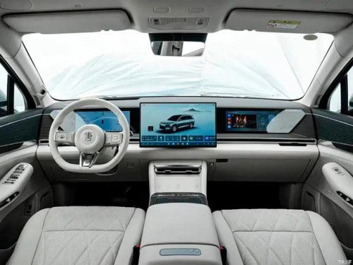 BYD pone fecha a su mayor bestia hasta la fecha: 7 plazas, carga ultrarrápida y 0 a 100 km/h en 3,9 segundos