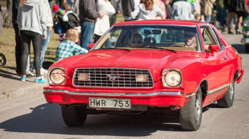 Camaro vs. Mustang: What to know about the long-standing muscle car rivalry