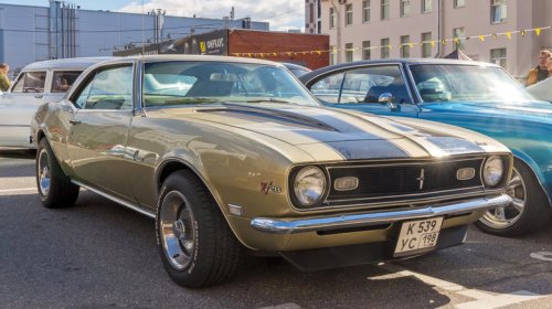 Camaro vs. Mustang: What to know about the long-standing muscle car rivalry