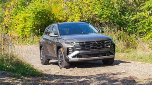 Hyundai, 2026 Hyundai Tucson Hybrid: 3 pros and 2 cons