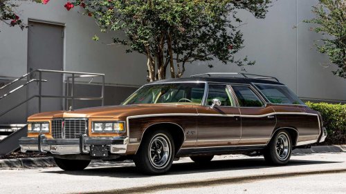 Pontiac, The Pontiac 455 wagon that could embarrass every pony car