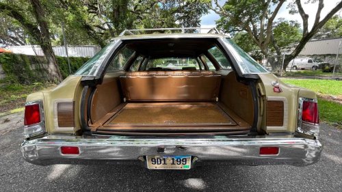 Pontiac, The Pontiac 455 wagon that could embarrass every pony car