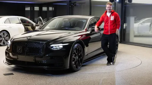 Ya me he subido al nuevo Bentley Flying Spur: la superbelina de lujo lleva un sistema de sonido de más de 30.000 euros