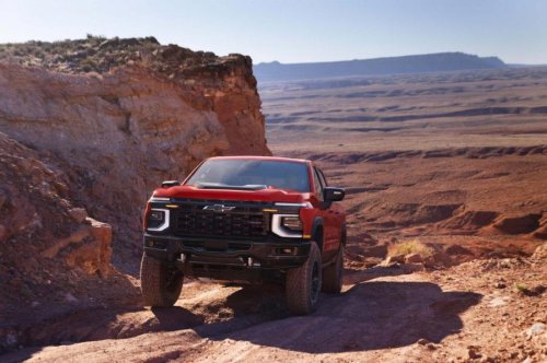 Chevrolet, Chevrolet Silverado, 2027 Chevrolet Silverado 1500 has 4 engine choices, 7 trims