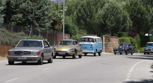 La DGT facilitará las concentraciones de vehículos históricos