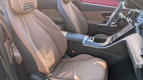 2026 Mercedes-Benz CLE450 cabriolet would be so much better if it just picked a lane