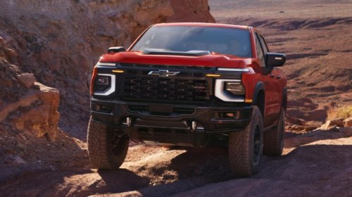 2027 Chevrolet Silverado 1500 debuts with new V8s and a passenger screen