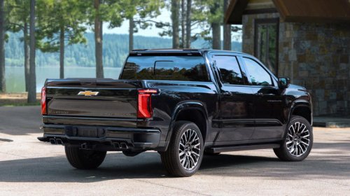 Chevrolet, Chevrolet Silverado, 2027 Chevrolet Silverado 1500 debuts with new V8s and a passenger screen