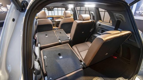 Mercedes-Benz, Mercedes-Benz GLB, SUV, 2025 Mercedes-Benz GLB: A compact luxury SUV that prioritizes space over style