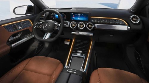 2025 Mercedes-Benz GLB: A compact luxury SUV that prioritizes space over style