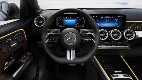 2025 Mercedes-Benz GLB: A compact luxury SUV that prioritizes space over style