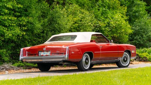 Cadillac, Inside the Cadillac 500 V8 front-drive engineering risk