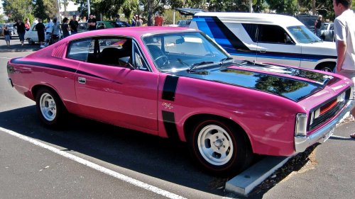 The 302-hp Australian six-cylinder that outran America's biggest Mopar V8s