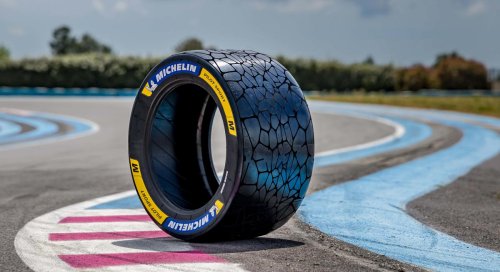 El neumático liso de Le Mans que lleva dibujo, el truco de diseño de estas cubiertas Michelin de alto rendimiento