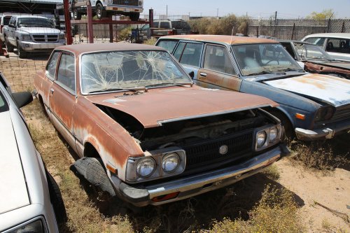 Las joyas del desguace de Desert Valley Auto Parts, Arizona