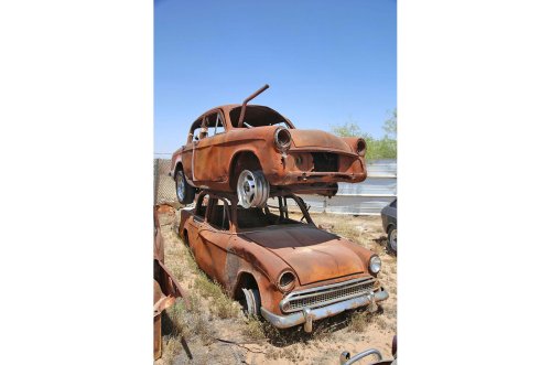 Las joyas del desguace de Desert Valley Auto Parts, Arizona