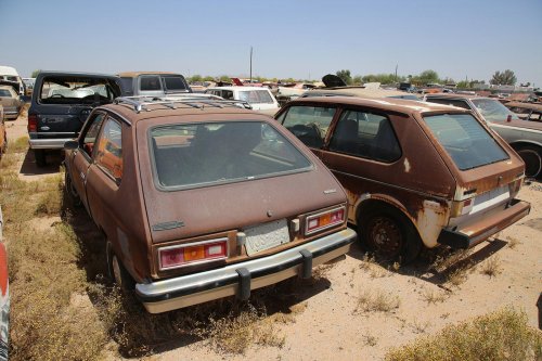 Las joyas del desguace de Desert Valley Auto Parts, Arizona