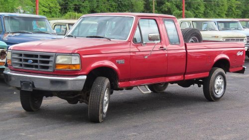 19 farm trucks that outlasted every warranty they were ever given