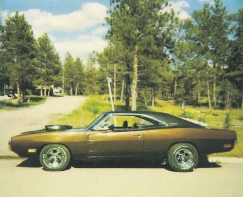 23 photos of loud &amp; proud 1970s muscle cars