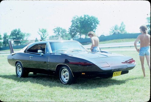 23 photos of loud & proud 1970s muscle cars