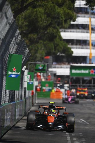 Andrea Stella siente por primera vez la desventaja de que McLaren sea un equipo cliente en la F1