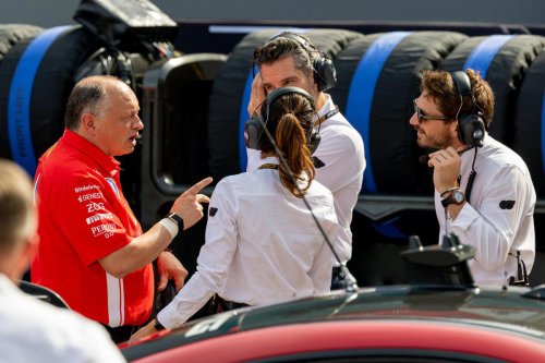 La FIA creó una norma para ayudar a los rezagados y ha terminado beneficiando al mejor equipo