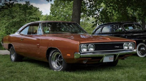 15 vintage cars that took the road and made it their own