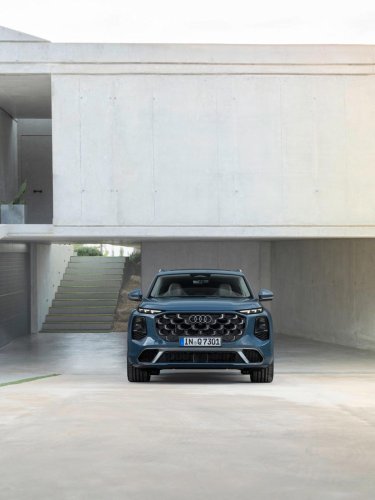 Gallery: 2027 Audi Q7 and SQ7 photos