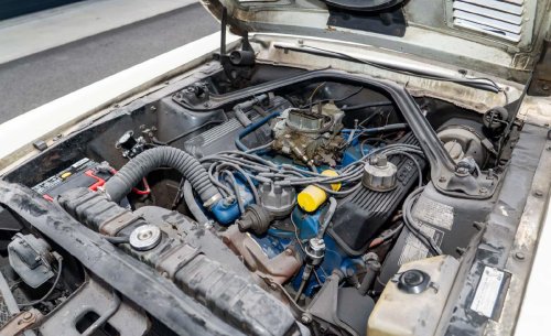 Oxidado, golpeado y casi irreconocible: el secreto de este Mustang Shelby explica que todos lo quieran