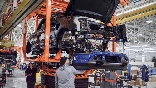 Ford, Ford F-150, Ford F-150 Lightning, Ford tests new $30K electric pickup after F-150 Lightning struggles