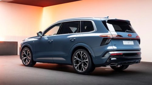 Audi's sober styling hides the 2027 Q7 and SQ7's secret weapon