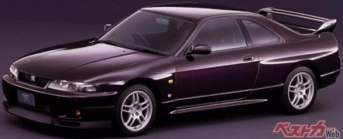 限定400台の超レアなれど実力は超級! 4ドアGT-R「R33オーテックバージョン」が今なお幻すぎる理由