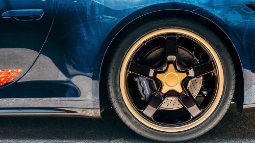 Porsche, Porsche 911, Porsche made a 911 look like worn blue jeans for Toy Story 5