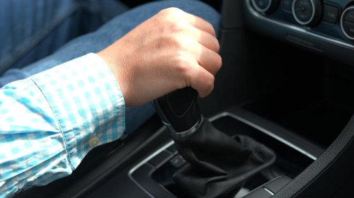 5 common manual transmission myths that simply refuse to die