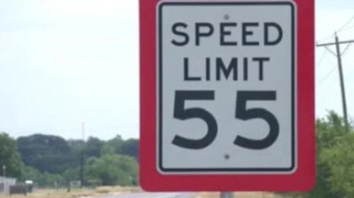 What that red border on some speed limit signs actually means