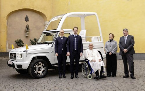 Mercedes, Porsche, La historia del primer papamóvil: el curiosísimo Mercedes que diseñó Porsche hace casi un siglo