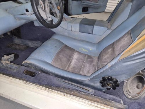 Lotus, At $6,500, is this 1988 Lotus Esprit roller project packed with potential?