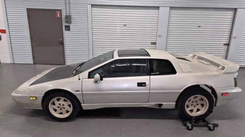 Lotus, At $6,500, is this 1988 Lotus Esprit roller project packed with potential?