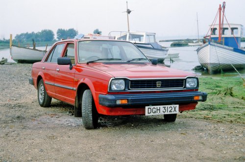 Los mejores coches de empresas que ya no existen