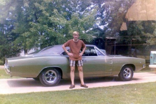 20 vintage cars men wanted more than girls